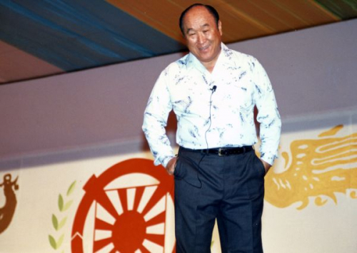 「この男はね、もっと神様に愛されている男なんだよ」